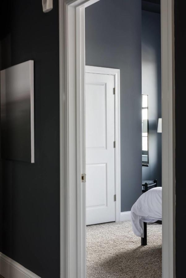 Frontdesk Modern 1 Bedroom Apt With Rooftop Lounge Saint Louis Esterno foto