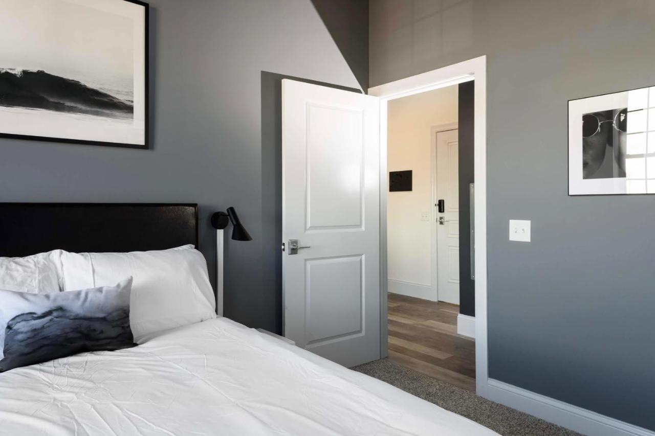 Frontdesk Modern 1 Bedroom Apt With Rooftop Lounge Saint Louis Esterno foto