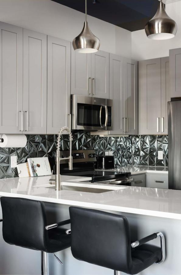 Frontdesk Modern 1 Bedroom Apt With Rooftop Lounge Saint Louis Esterno foto